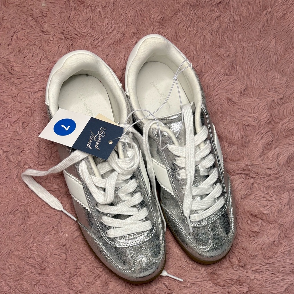 Universal Thread Silver and White Women's Sneakers